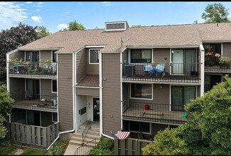 6835 Preston Terrace Ct SW Unit 6, Cedar Rapids, IA 52404