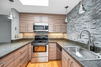 11 Church St Unit 707, Salem, MA 01970