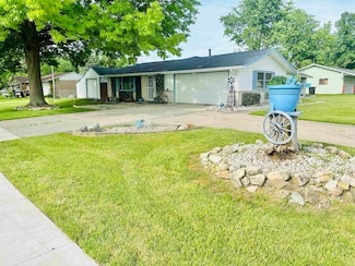 6212 Hessen Cassel Rd, Fort Wayne, IN 46816
