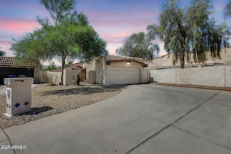 1771 W Mariposa Ct, Chandler, AZ 85224