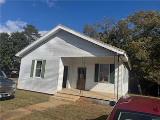 1201 Goddard Ave, Seneca, SC 29678