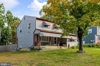 45 Deer Park Cir, Blackwood, NJ 08012