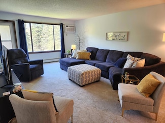 4009 Heritage Hills Dr Unit 204, Bloomington, MN 55437