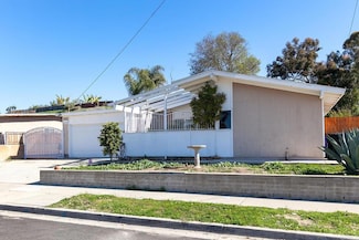 7550 Deville Dr, San Diego, CA 92114
