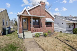 6811 Parkwood Place, Saint Louis, MO 63116