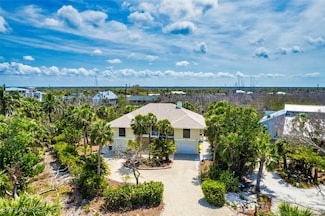 5309 Umbrella Pool Rd, Sanibel, FL 33957