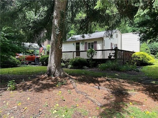 870 Bocktown Rd, Crescent, PA 15046