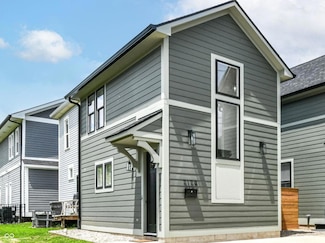 717 E 27th St Unit B, Indianapolis, IN 46205
