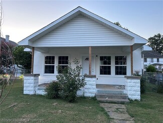 1111 N 15th St, Fort Smith, AR 72901