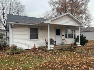 1006 N Garfield St, Marion, IL 62959