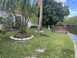 4104 NW 47th St, Tamarac, FL 33319