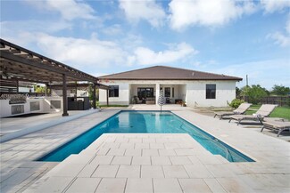 17060 SW 280th St, Homestead, FL 33031