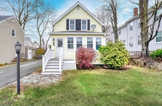 235 Curve St, Dedham, MA 02026