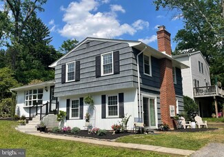 1413 Locust Ave, Towson, MD 21204