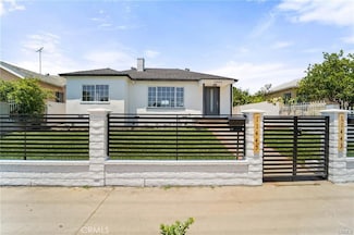 11445 Saticoy St, North Hollywood, CA 91605