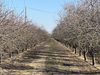 11000 E Nebraska Ave, Selma, CA 93662