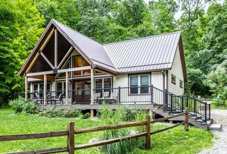 1863 N Woods Ferry Ln, Bloomfield, IN 47424