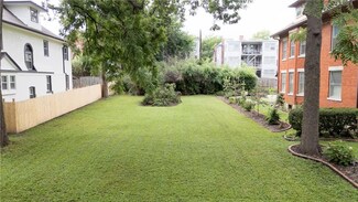 3532 Wyandotte St, Kansas City, MO 64111