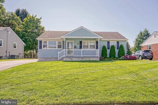 716 Harrison Ave, Magnolia, NJ 08049