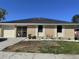 2117 Emerson St, Gretna, LA 70056