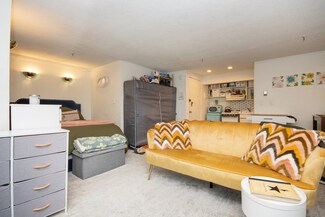 511 Beacon St Unit 3, Boston, MA 02215