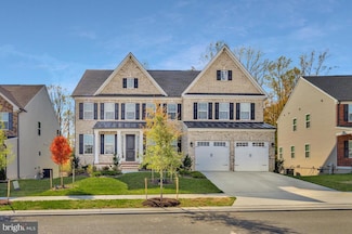 913 Midbrook Ln, Bowie, MD 20716