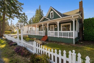 17555 Fremont Ave N, Shoreline, WA 98133