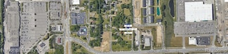 4920 Estes Dr, Lake Orion, MI 48359