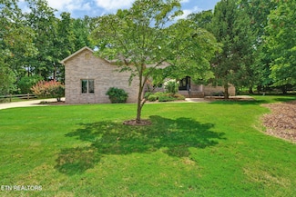 163 Havenridge Cir, Crossville, TN 38558