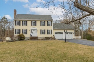 23 Reservoir St, Norton, MA 02766
