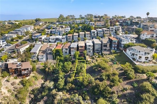 1040 Acapulco St, Laguna Beach, CA 92651