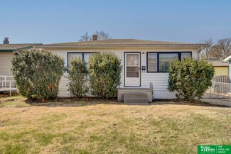 6409 Boyd St, Omaha, NE 68104