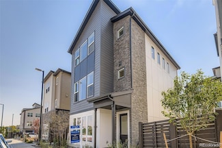 11008 E Hinsdale Cir, Centennial, CO 80112