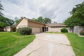 16774 Gleneagle Dr N, Conroe, TX 77385