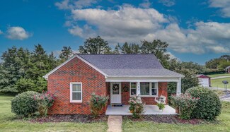 142 Wells Rd, Madison Heights, VA 24572