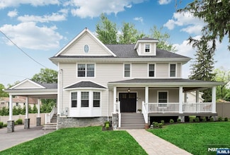 334 Durie Ave, Closter, NJ 07624