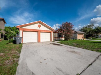8676 Tourmaline Blvd, Boynton Beach, FL 33472