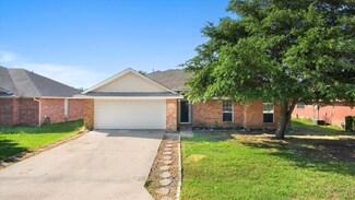 304 Fairfield Ln, Venus, TX 76084