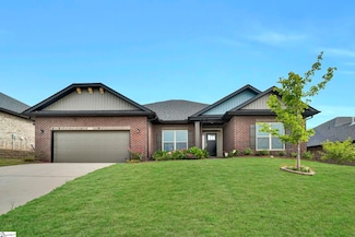 109 Wyatt Dr, Greenville, SC 29605