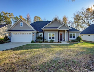 126 Luek Ln, Hot Springs National Park, AR 71913