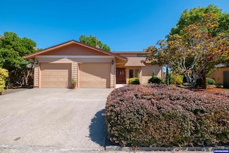 2465 40th Ave SE, Albany, OR 97322