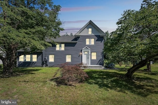 17 Sportsman Rd, Penns Grove, NJ 08069