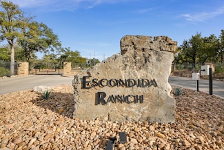 717 Puerto Rico Dr, Wimberley, TX 78676