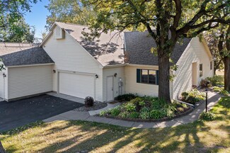2558 Moundsview Dr Unit 53, New Brighton, MN 55112