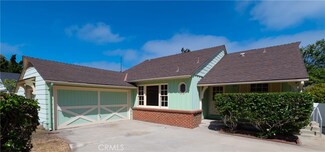 229 Camino de Las Colinas, Redondo Beach, CA 90277
