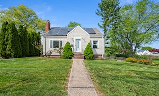 3 Grace Ln, Cromwell, CT 06416