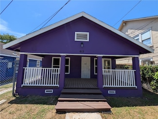 613 6th St, Corpus Christi, TX 78401