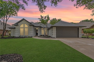 308 Creekside Dr, Keller, TX 76248