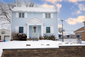538 Independence Dr, Clairton, PA 15025