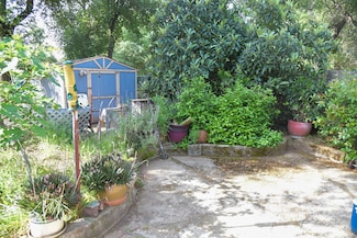 10025 Harley Leighton Rd, Redding, CA 96003